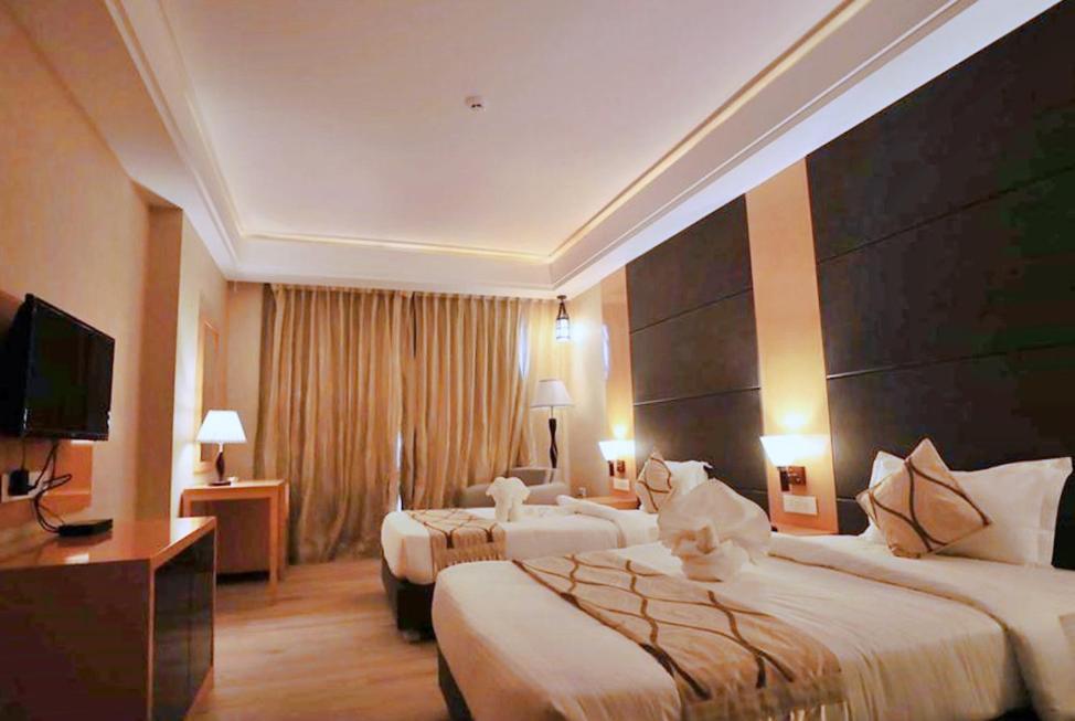 Bindiram Express By Shrigo Hotels Sitapur Muafi Extérieur photo