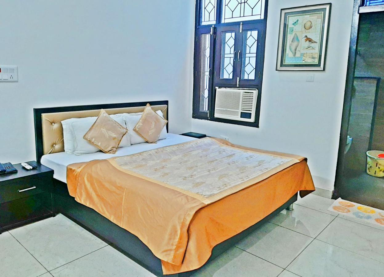 Bindiram Express By Shrigo Hotels Sitapur Muafi Extérieur photo