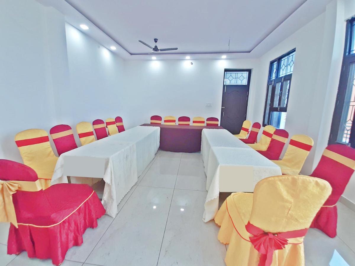 Bindiram Express By Shrigo Hotels Sitapur Muafi Extérieur photo