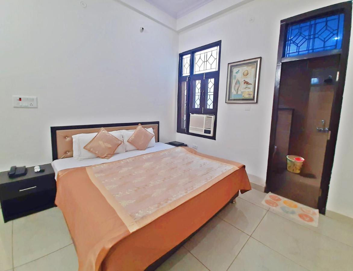 Bindiram Express By Shrigo Hotels Sitapur Muafi Extérieur photo