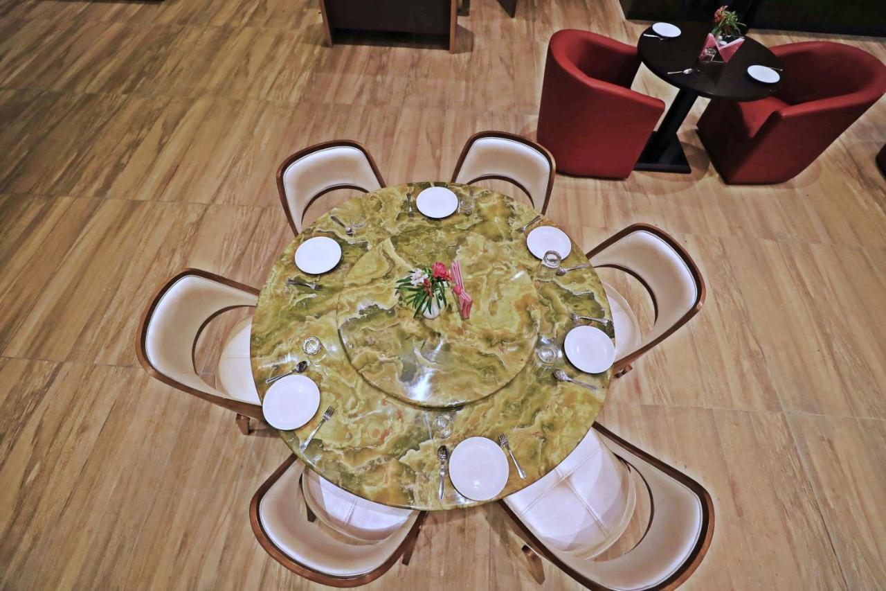 Bindiram Express By Shrigo Hotels Sitapur Muafi Extérieur photo